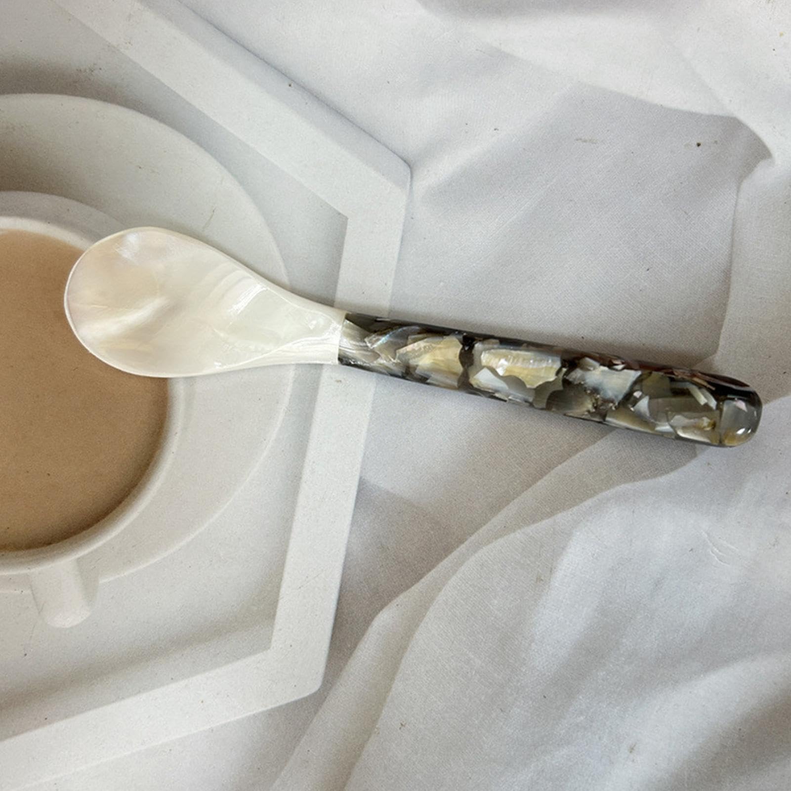 Cucchiaio da caviale con conchiglia, set di cucchiai in madreperla, set di posate per caviale, eleganti cucchiai per caviale, cucchiai decorativi, utensili da portata per caviale, set di 5 cucchiai