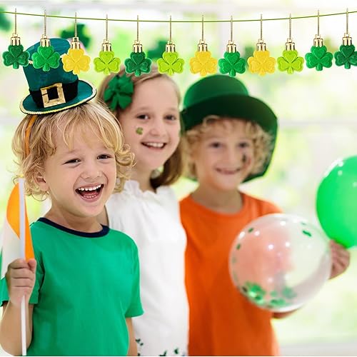 Miniatura 5 de 24 piezas de esferas colgantes del día de San Patricio, adornos de trébol para árbol pequeño, trébol de terciopelo irlandés, bola colgante, mini
