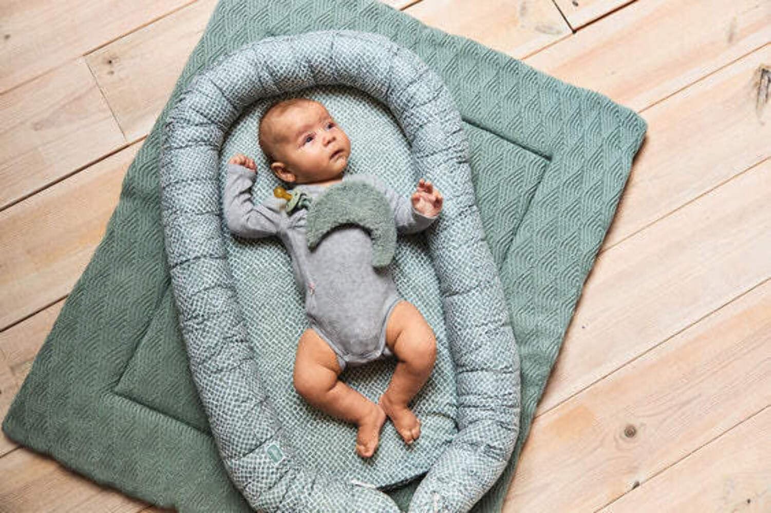 Jollein Krabbeldecke Laufgittereinlage 80x100 cm River knit ash green