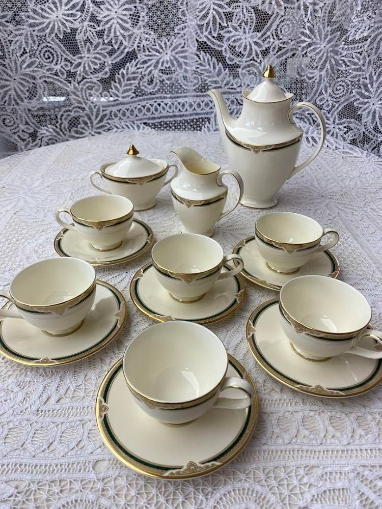  DOLTON BRISTOLコーヒーカップ＆ソーサー &一式 Amazon.co.jp: ROYAL DOLTON BRISTOLコーヒーカップ＆ソーサー