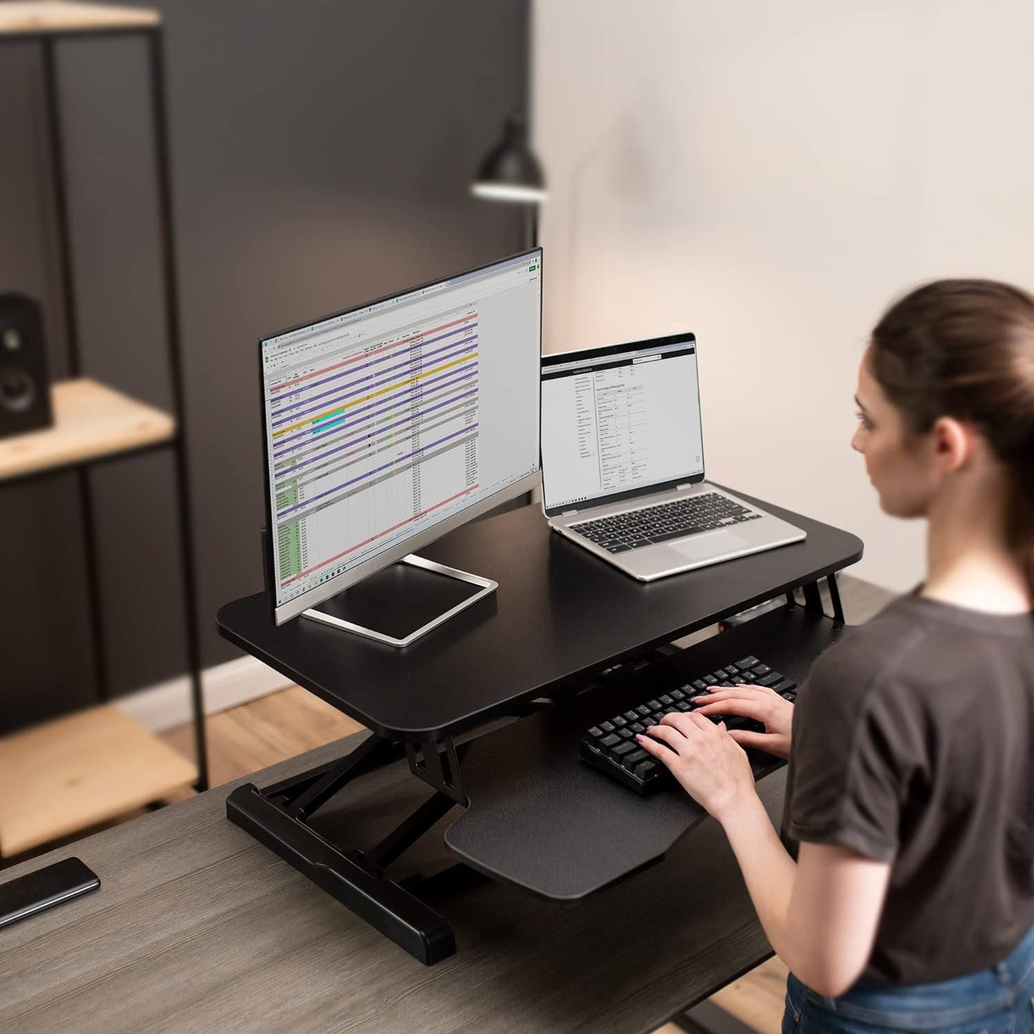 Mount-It! Convertidor De Escritorio De Pie Ajustable En Altura