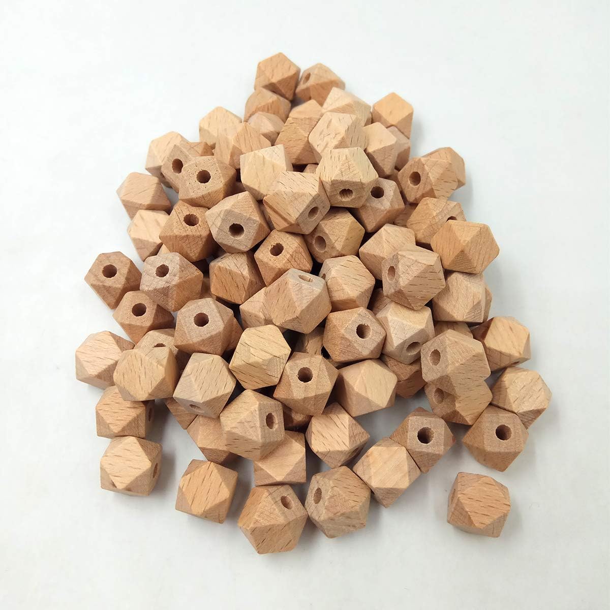 100pcs Faceted Beech Wood Geometric Hexagon Beads 20mm Unfinished Polygon Hexagonal Wooden Beads for Keychain DIY Home Decoration Crafts