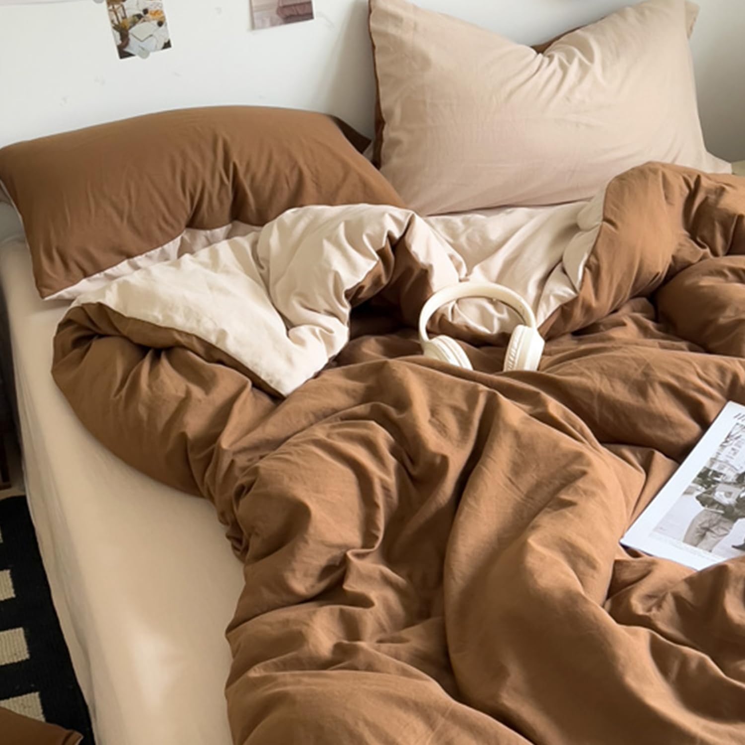 「§ｚｚ．ｌｕｘｉ」布団カバーセット ダブル 4点セット ins ストライプ 無地 コントラストカラー シンプル 寝具カバー 洋式・和式兼用 ベッドカバー 掛け布団カバー ボックスシーツ 枕カバー シーツカバー 肌に優しい ピーチスキン加工 北欧風 オールシーズン (キャラメル, Dダブル(4点セット))