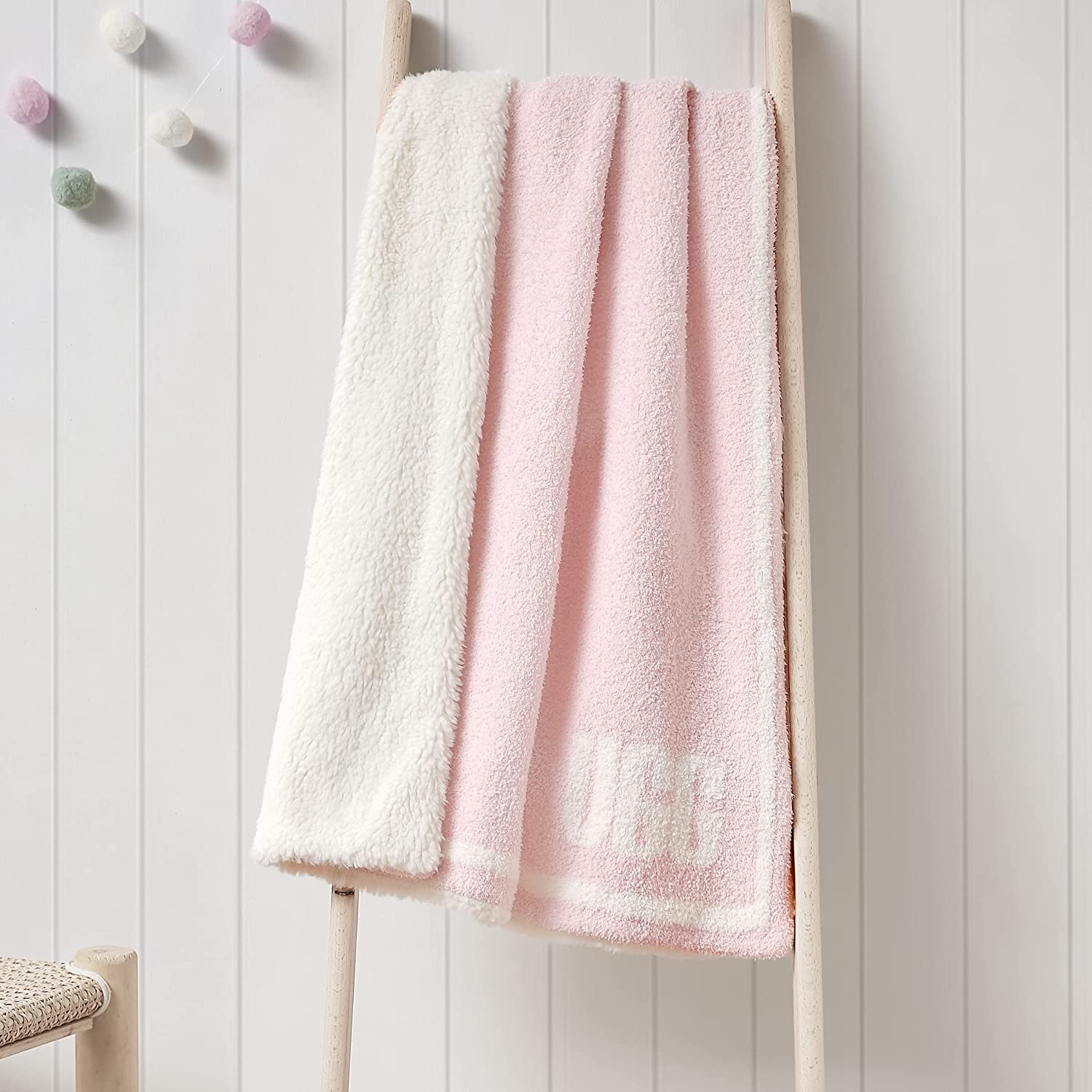 新品未使用品】UGG ピンク リバーシブル毛布高級ブランケット UGG