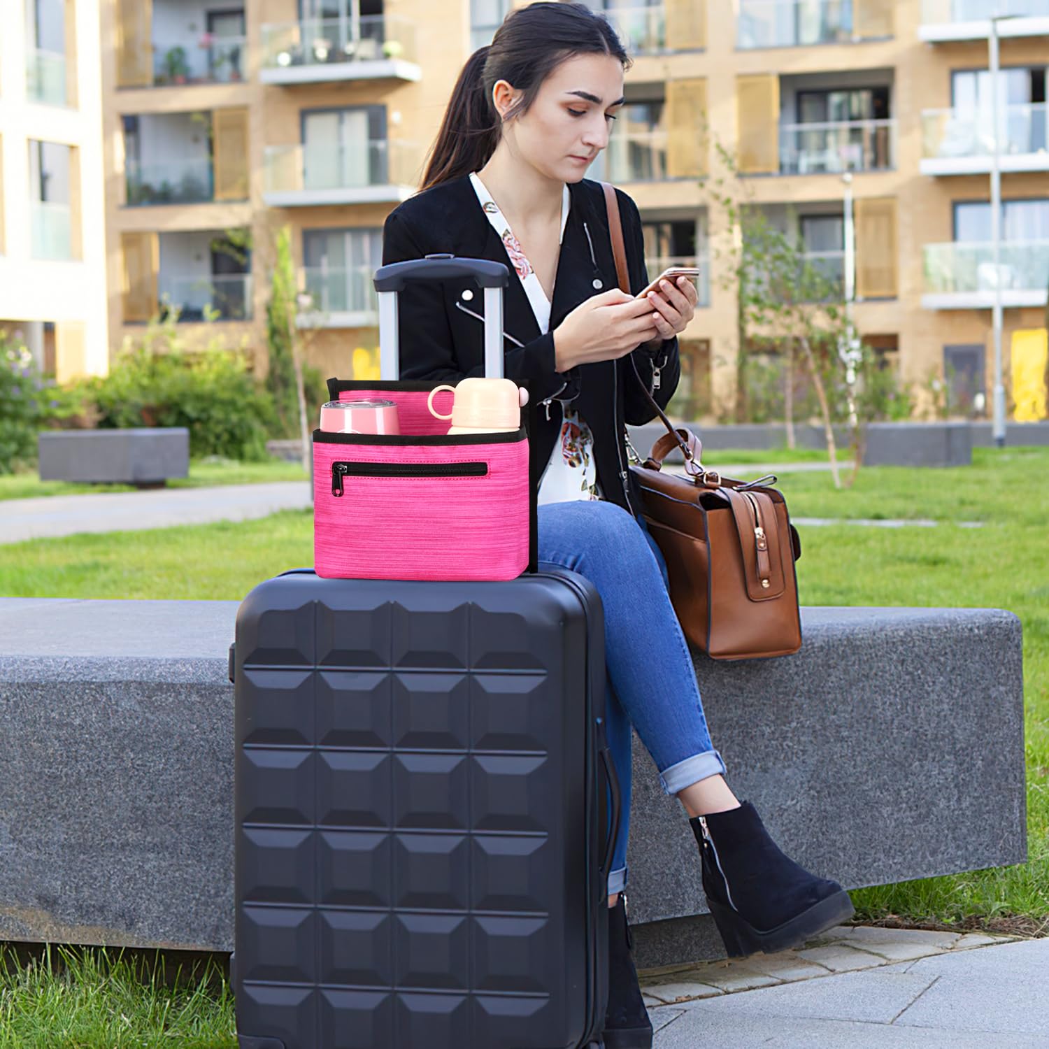 ZHCHG Accesorio para portavasos de viaje para maleta, soporte para bebidas, taza de café y vasos, accesorio manos libres para viajeros, regalos para asistentes de vuelo, accesorios de viajeros
