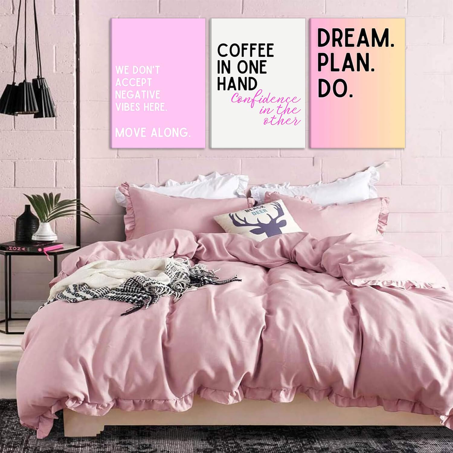 3 lienzos motivacionales femeninos rosados para pared, arte inspirador para la oficina, decoración de pared, imágenes con texto en inglés "We Don't Accept Negative Vibes Here Move Along", pósteres