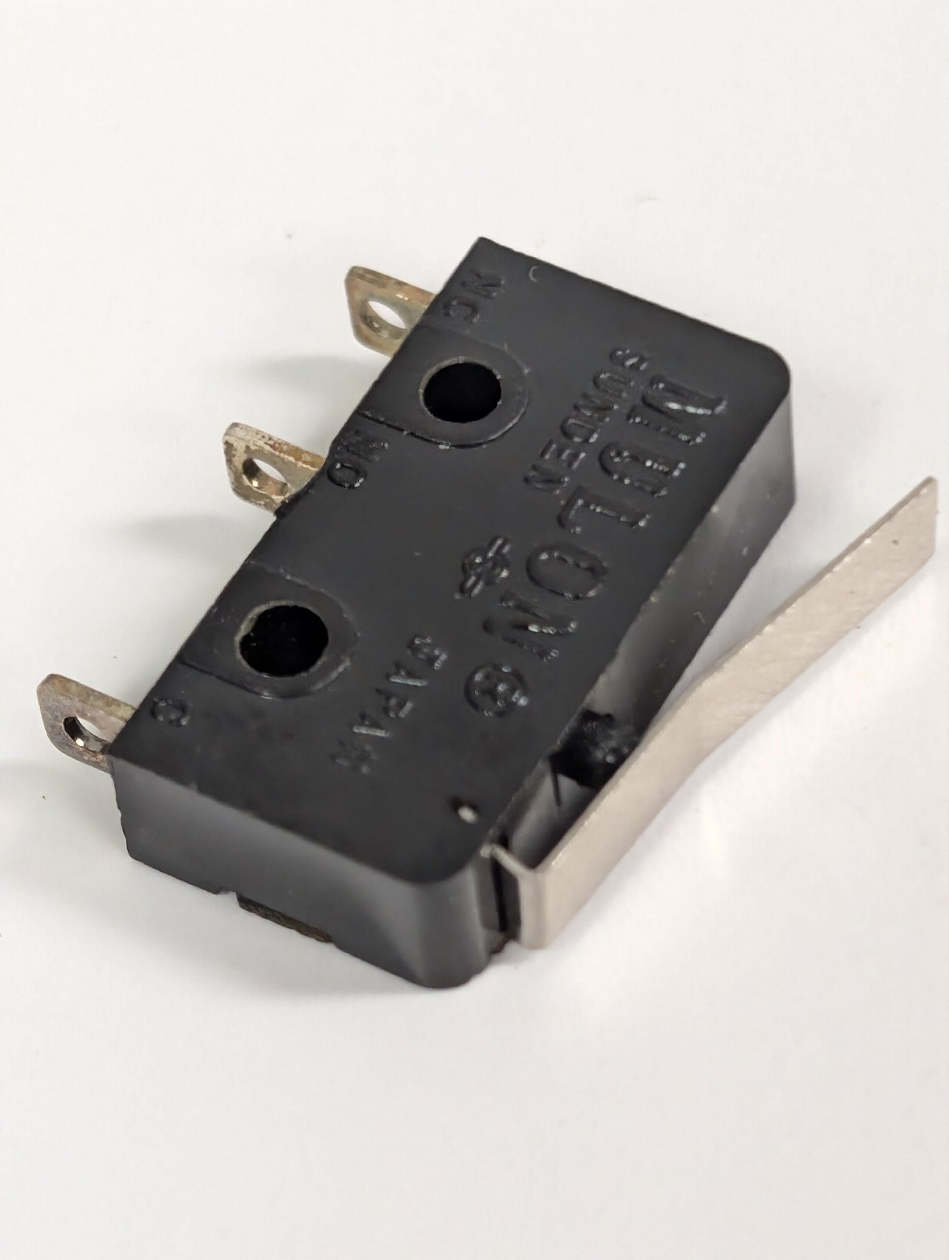 【mimi】Switch 1st Source Mulon Miniature Micro Switch W/Lever, Normally