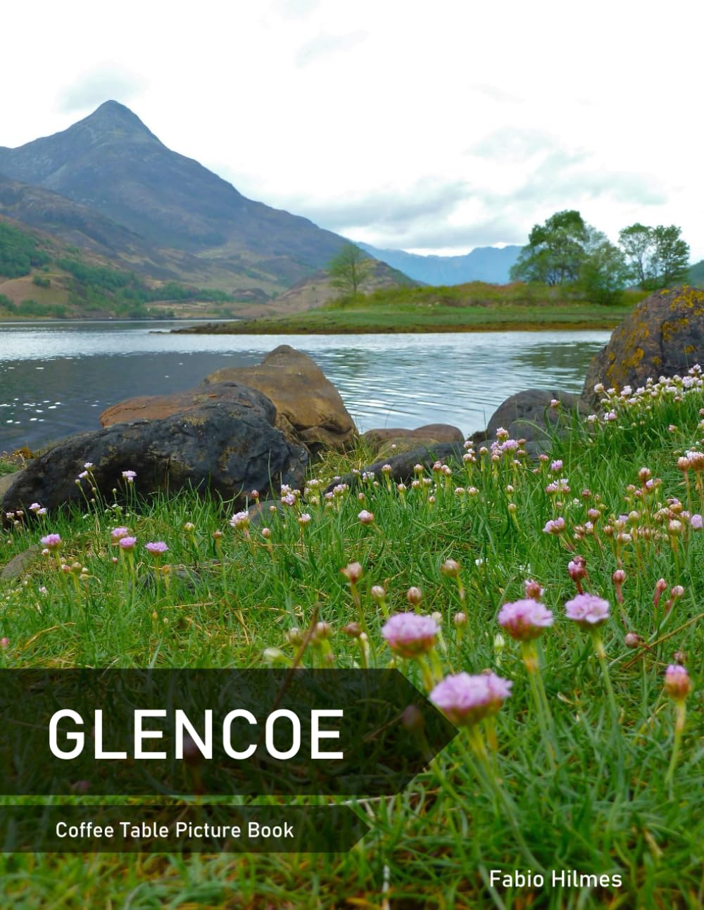 Glencoe: A Coffee Table Picture Book, An Ideal Gift for Travel and Tourism Enthusiasts, Promoting Relaxation and Meditation.
