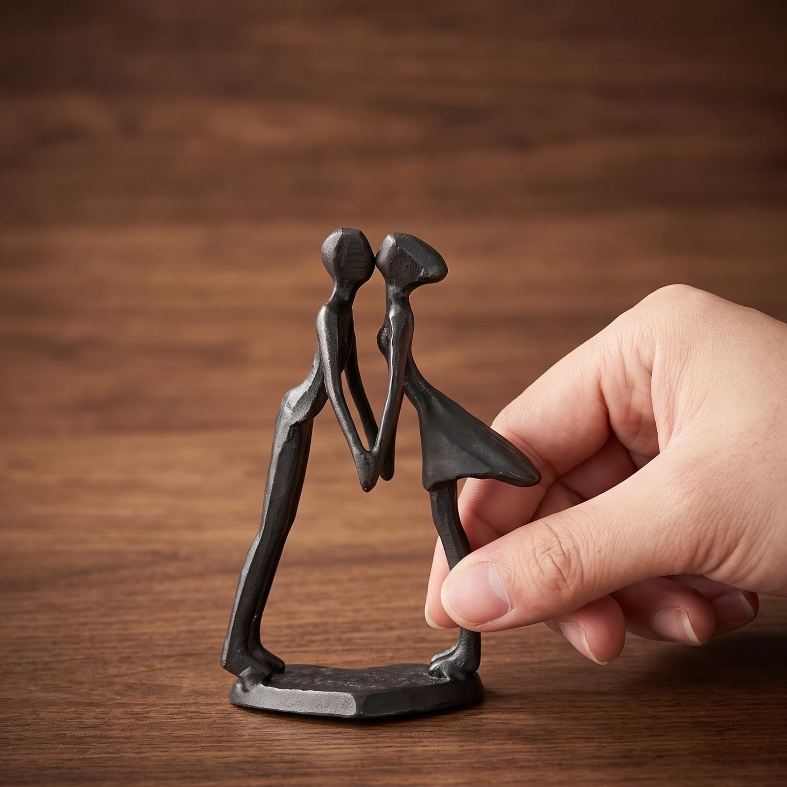 Figura s con Base Plana Elegante