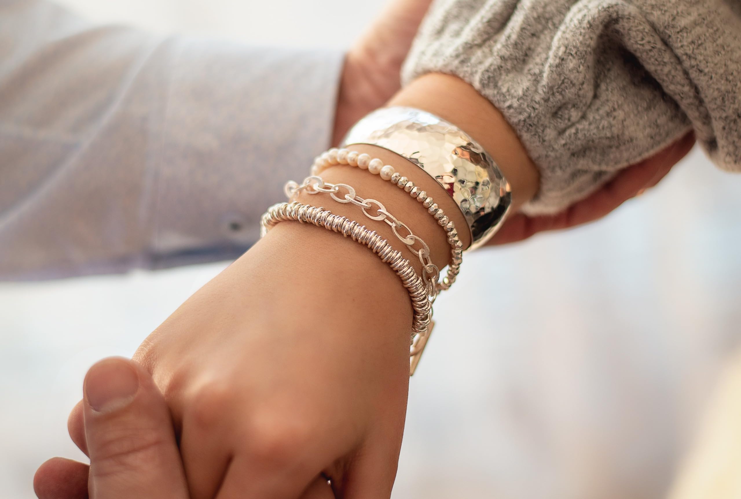 SILBERMOOS Damen Armreif Armspange gehämmert glänzend offen konvex massiv breit 925 Sterling Silber