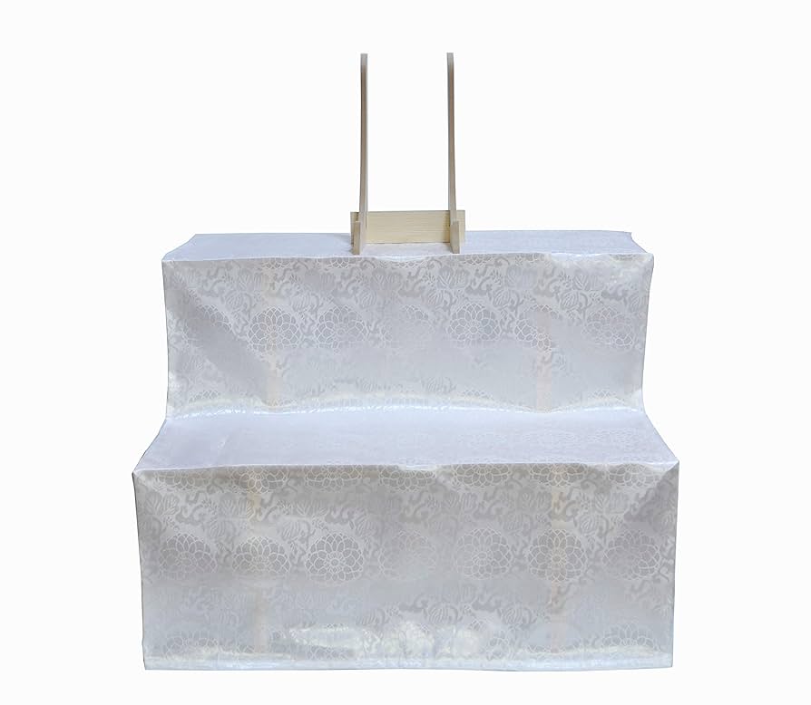 精霊棚 お盆用木製2段祭壇 Amazon.co.jp: お盆用品盆棚（精霊棚）：西陣織金襴掛布付白木製