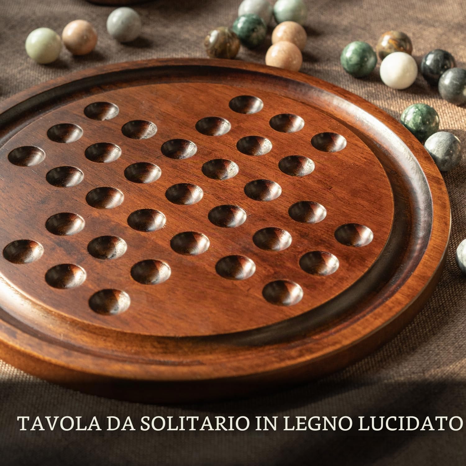 Deluxe Solitaire - Set da gioco in legno massiccio da 12,6 pollici, 32 palline in marmo naturale, giochi di strategia e di pensiero per giocatore singolo