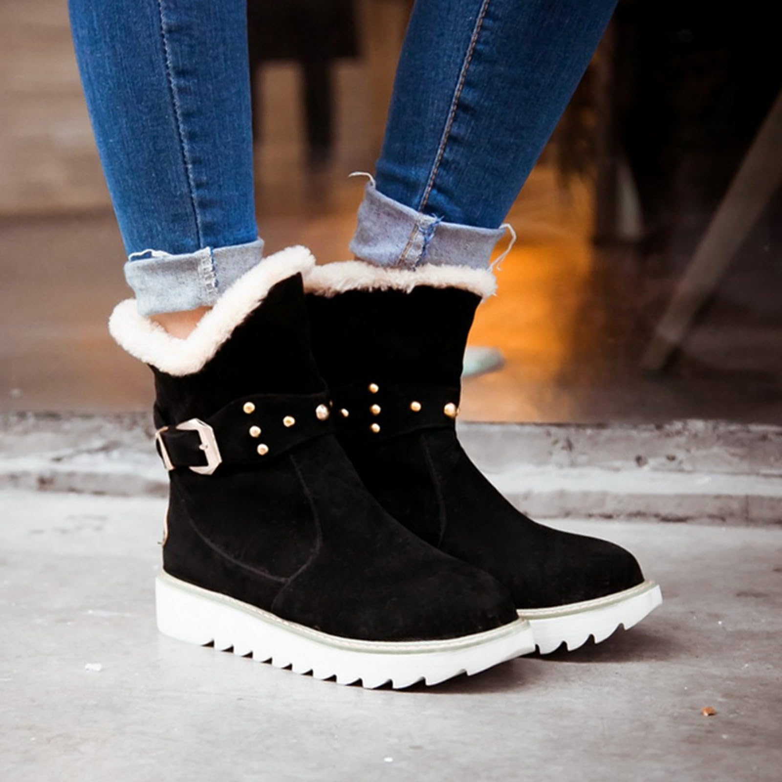 Generisch Bottes de neige chaudes pour femme Automne Hiver Loisirs Daim Talon plat Hauteur de tige moyenne Bottes de cheville confortables à enfiler Chaussures d'extérieur Bottines
