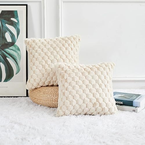 Miniatura 7 de Yaertun Paquete de 2 Fundas de Almohadas Decorativas Súper Suaves y Acogedoras de Felpa Difusa de Piel Sintética de Lujo Funda de Cojín para Sofá