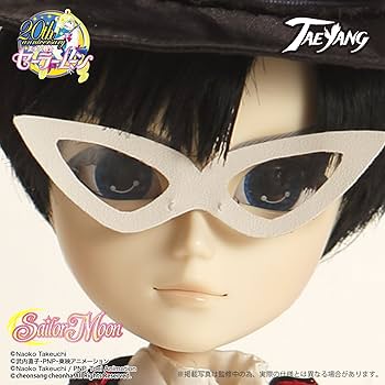 ♭ セーラームーン　Sailor Moon × Pullip タキシード仮面 Amazon.co.jp: Sailor Moon Pullip 12