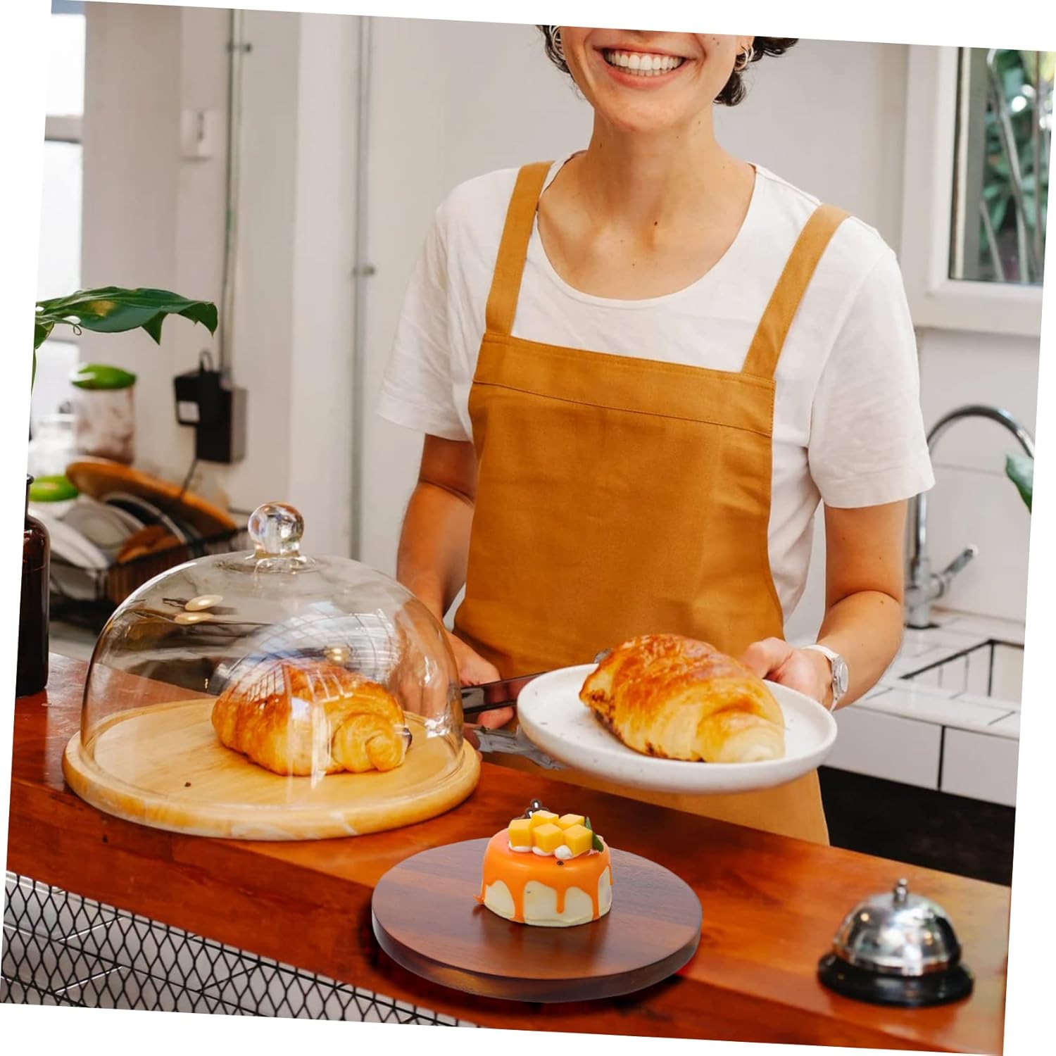 1Pc Wooden Cake Turntable Revolving Baking Stand for Easy Decorating Stable Design for Cakes Pastries and More for Home Baking