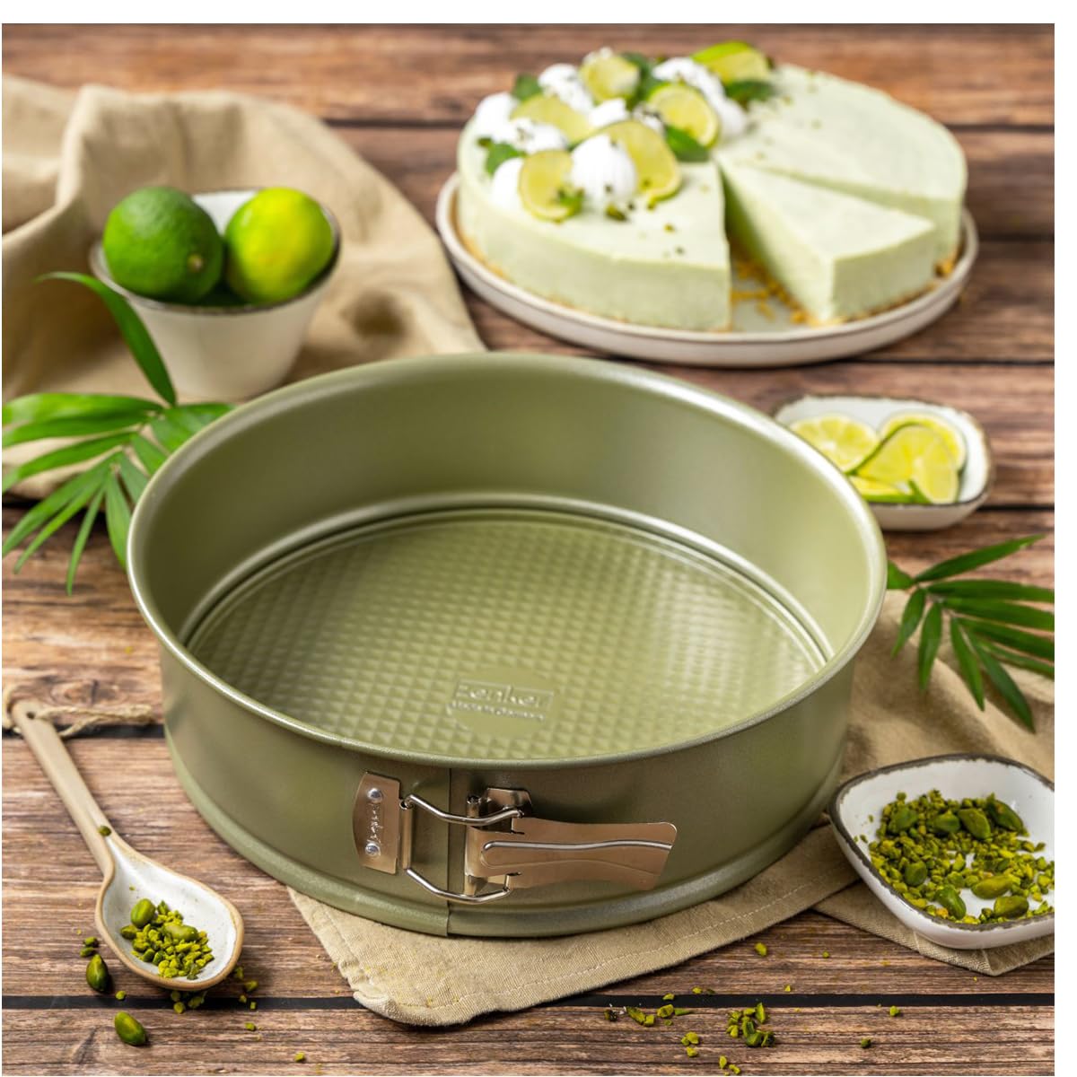 Zenker 9980950 Set 3 Springformen, Green Vision, Springform, rund, grün, umweltfreundlich, antihaftbeschichtet, ILAG, Carnaubawachs, Durchmesser 20 cm + 24 cm + 26 cm
