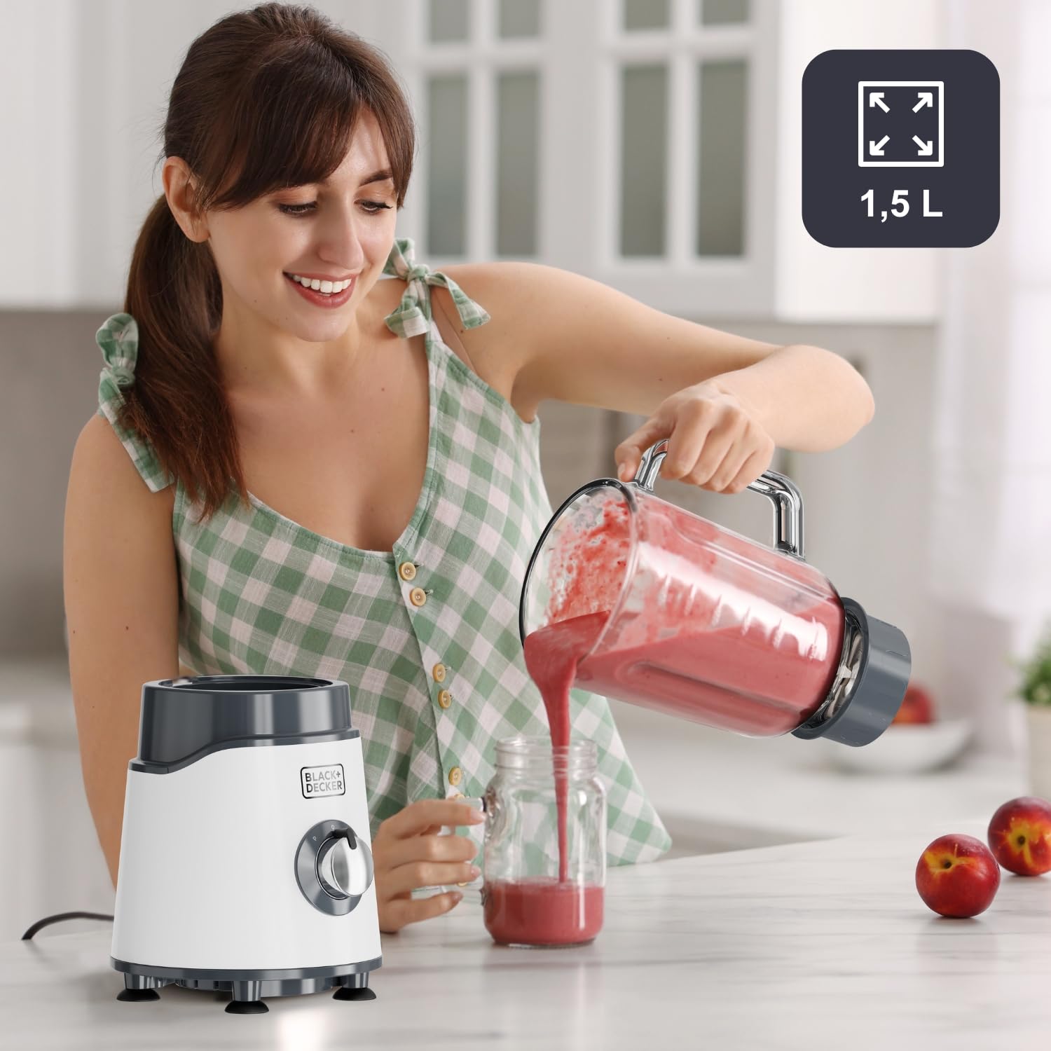 BLACK+DECKER - Batidora de Vaso BXJB1002E 1000W | Jarra Cristal 1,5L | Cuchillas Desmontables Acero Inox 4 Filos | Pica Hielo | 2 Velocidades + Pulse | Lavavajillas | Sistema Seguridad