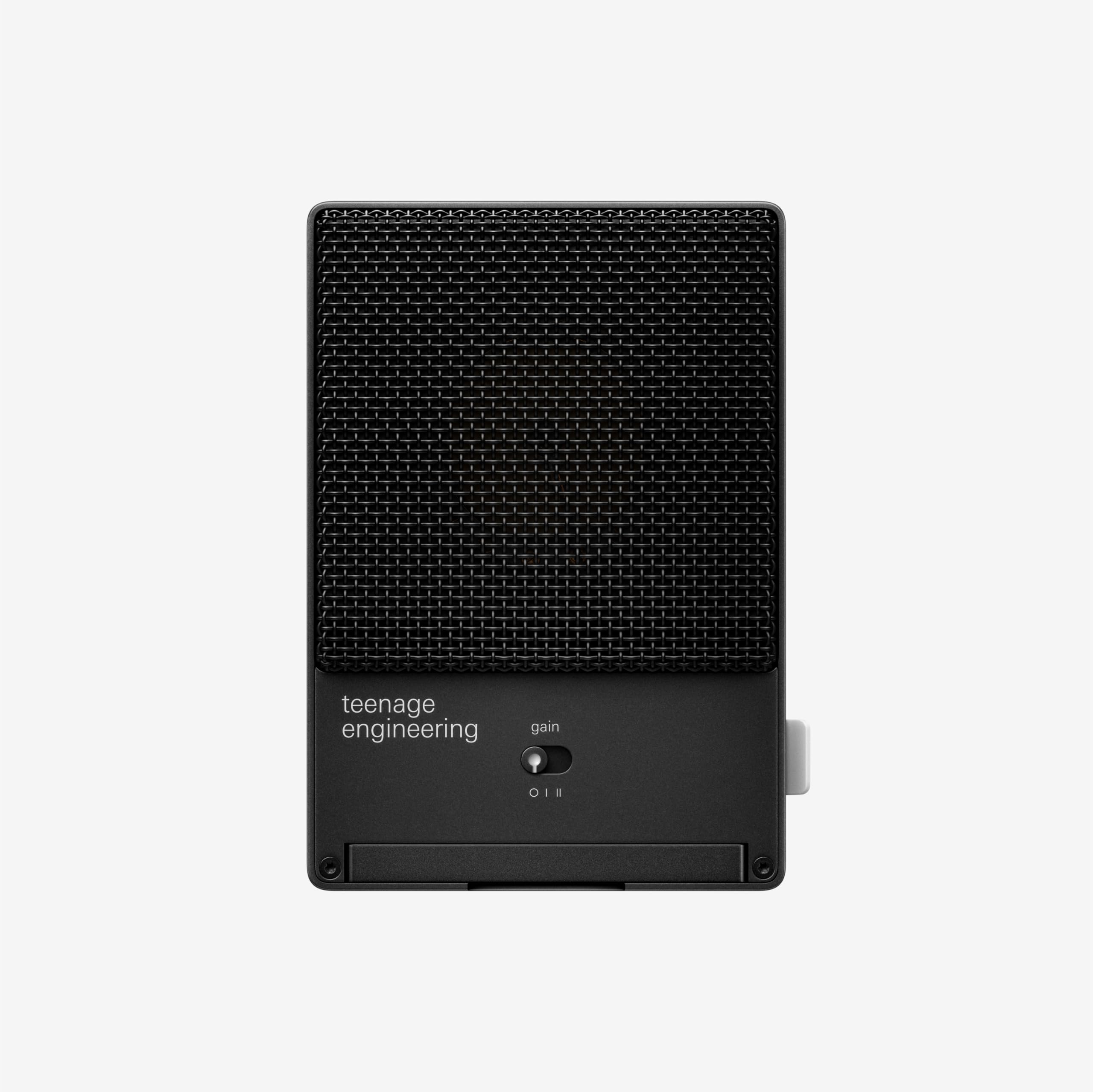 Teenage Engineering CM-15 Tragbares Studio-Kondensatormikrofon mit USB-C Audio und Laden, 3,5 mm Mini Jack Line Out, 48 V Phantom Mini XLR, 10 Stunden wiederaufladbarer Akku und Verstärkungsschalter