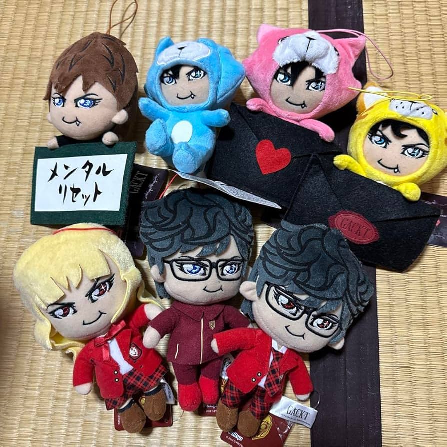 Amazon.co.jp: 7 GACKT Plush Toy + Pouch + Bonus Kigurumi