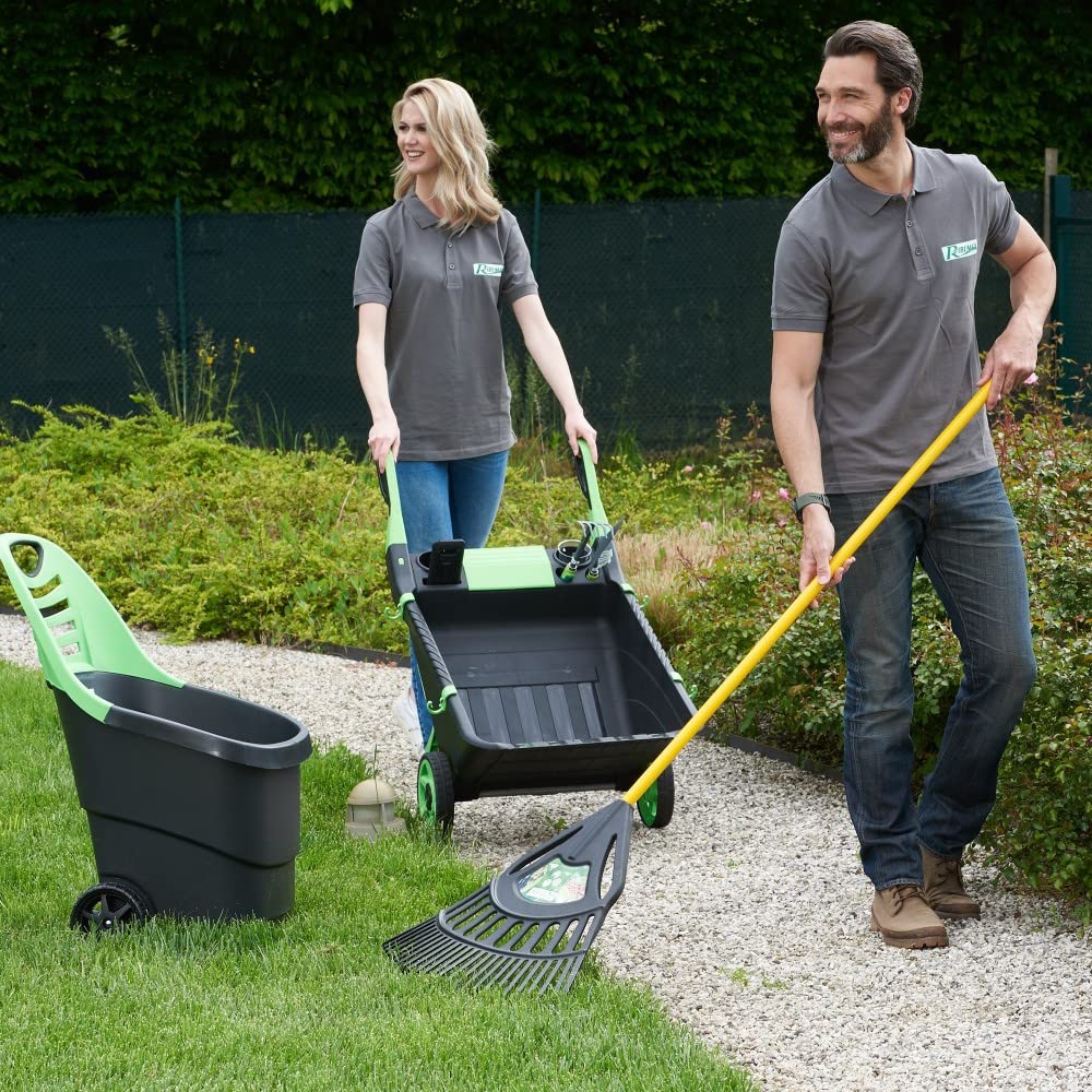Ribimex Carrello Multiuso da Giardino, Capacità 65 Litri, Struttura in Polipropilene, 2 Ruote in Plastica, Maniglia Ergonomica e Pratico Gancio Portascopa Integrati - PRCG65