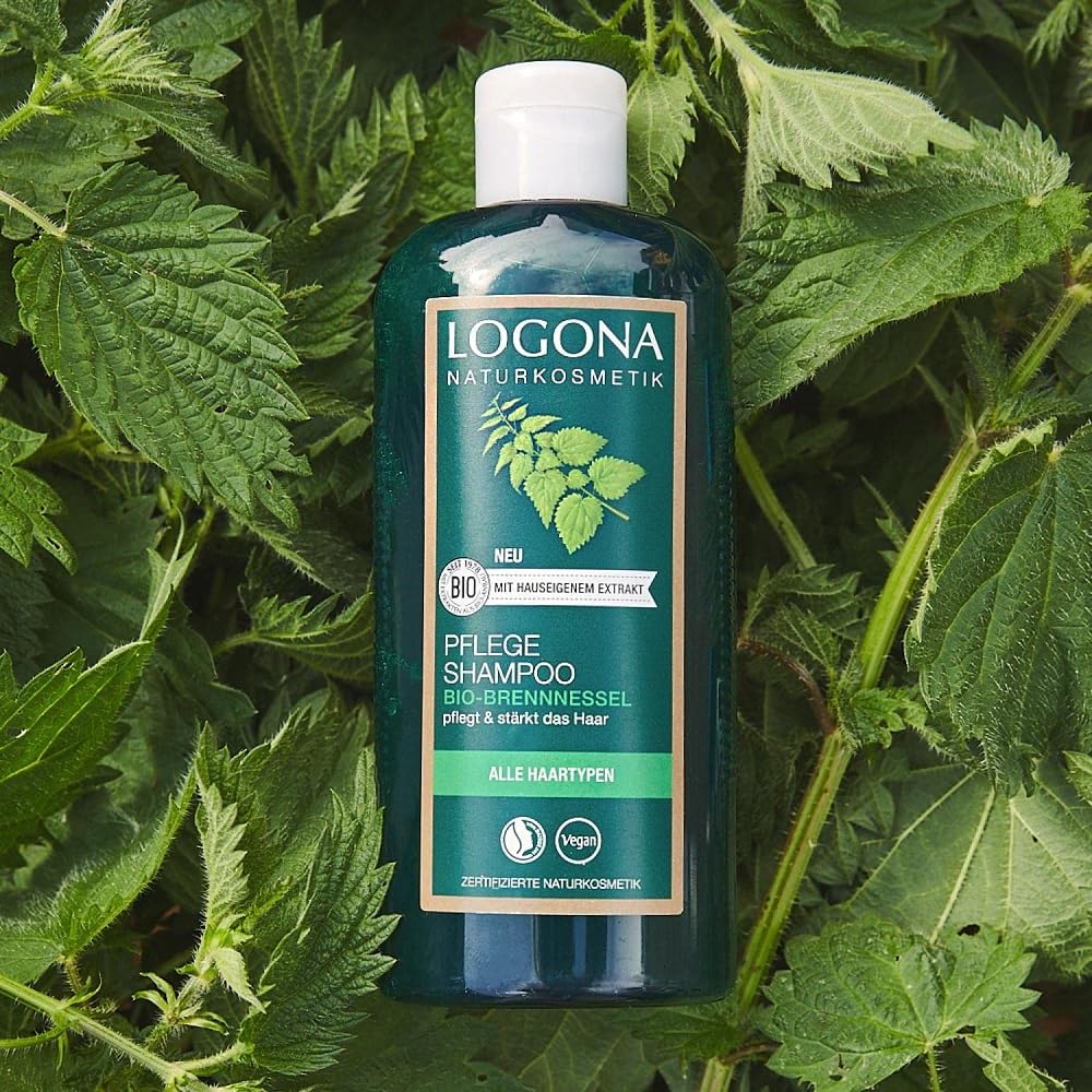 LOGONA Naturkosmetik Pflegendes Shampoo für natürlich gesundes Haar, Geeignet für alle Haartypen, Haarshampoo mit veganer Formel aus Bio Brennnessel, 1 x 500 ml (Packung mit 4)