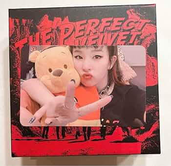 Red Velvet 公式トレカ  キノ　BAD BOY ① Amazon.co.jp: Red Velvet Badboy キノアルバム+トレカセット