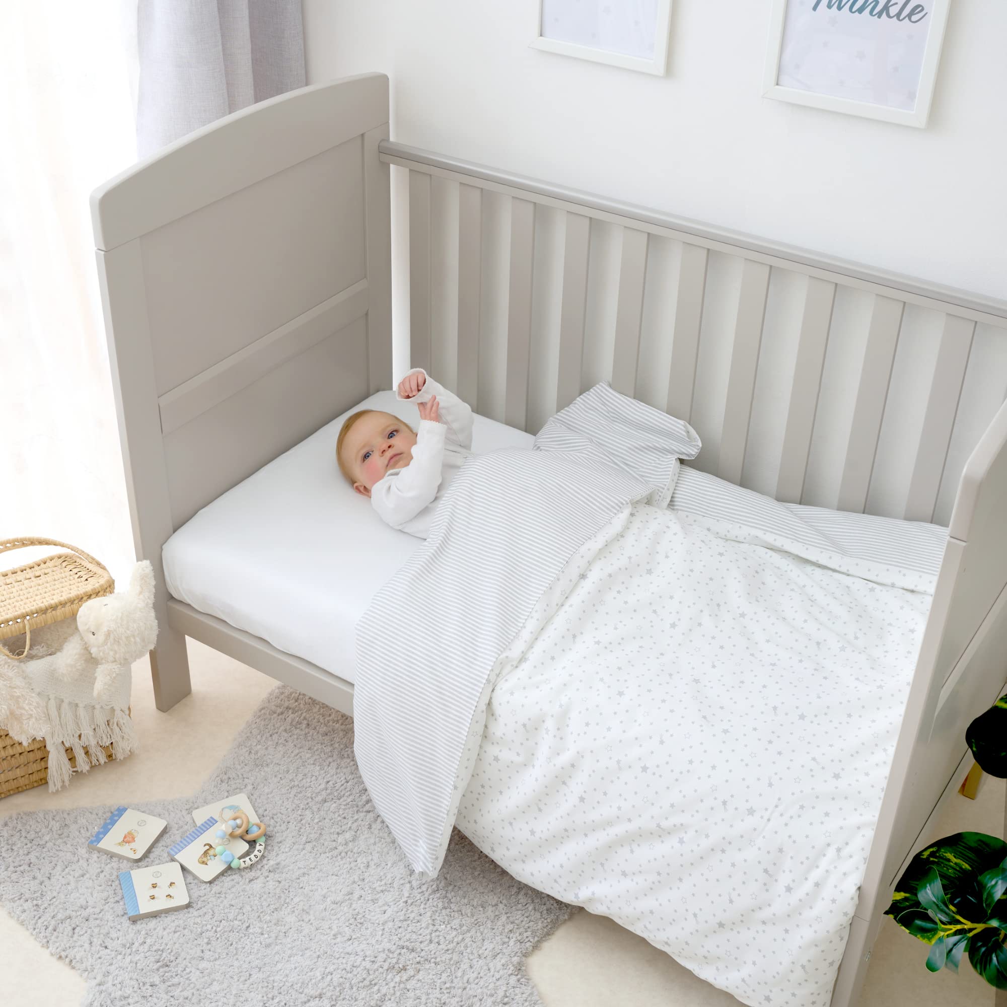 Clair de Lune | Funda de edredón Reversible con Estrellas y Rayas para niños pequeños con Funda de Almohada | Juego de Ropa de Cama para Camas de Cuna y Camas de niños pequeños - Gris
