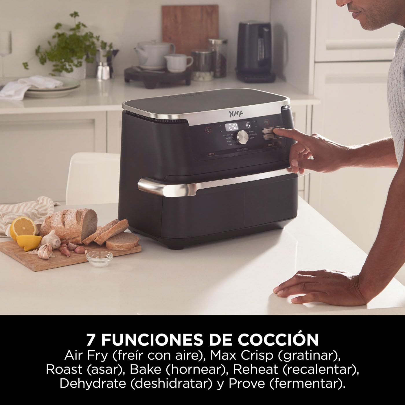 Ninja Foodi FlexDrawer Freidora de Aire con Zona Flex - 7 Funciones de Cocción y Divisor Extraíble - Capacidad de 10,4 l para Comidas Familiares - Negro, AF500EU