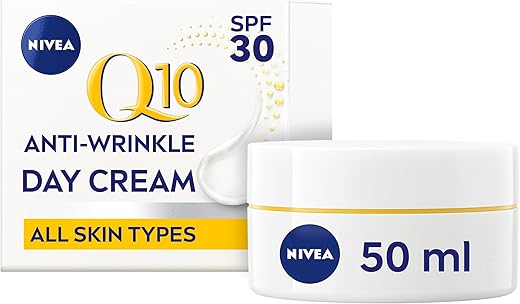 NIVEA Q10 Anti-Wrinkle Power Protecting Day Cream SPF 30 Anti-Wrinkle Face Cream with Skin Identical Q10 and Creatine, Face Cream for Wrinkles and Age Spots , 50 ML, Pack of 1