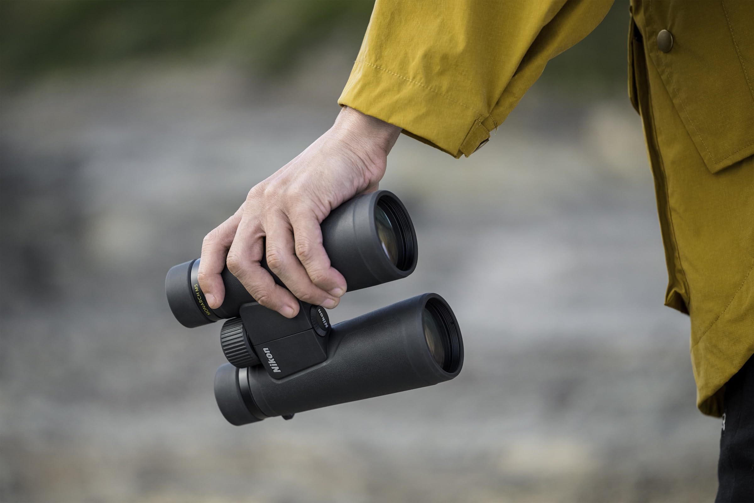NIKON JUMELLE Monarch M5 10x50 | Provenance France. Emballage securisé. Livré avec Facture dont TVA.