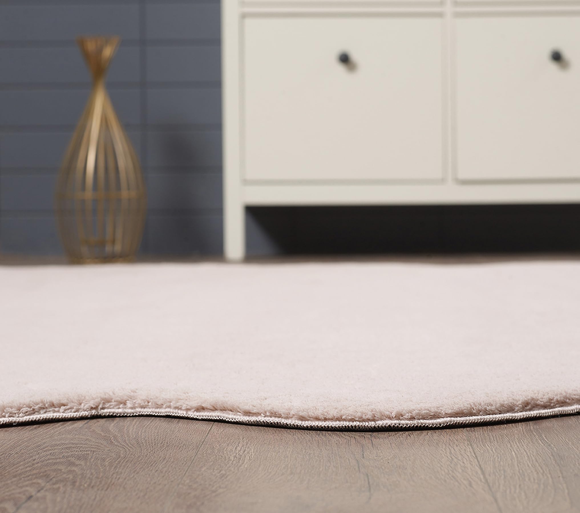 the carpet Lina Shape Scallop Tappeto, pelliccia sintetica, tappeto morbido, retro antiscivolo, lavabile, super soffice, Rosa, 160 x 220 cm