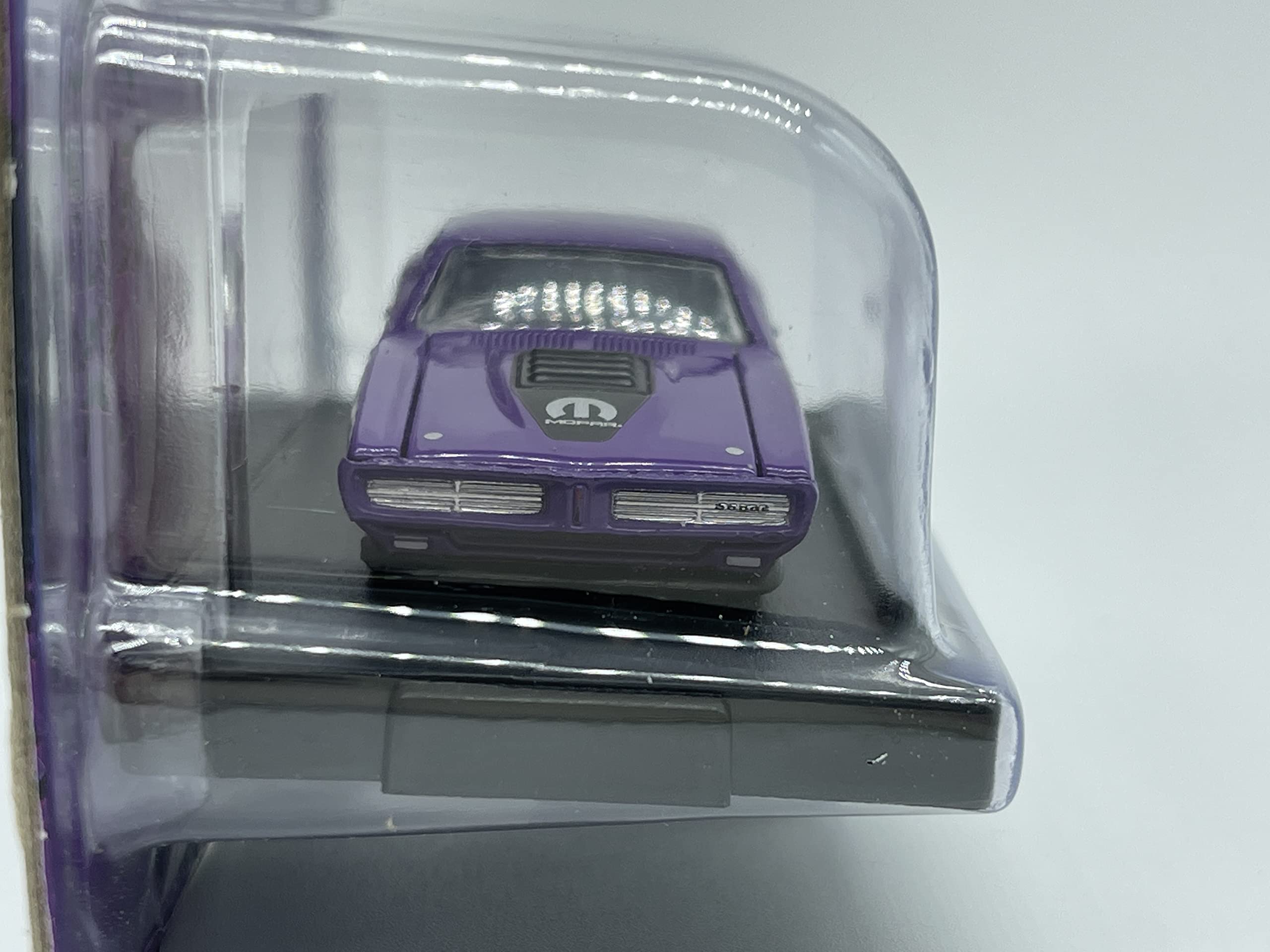 ●M2 Machines 1971 Dodge Charger 　チェイス M2 MACHINES CHASE 1971 DODGE CHARGER SUPER BEE DETROIT
