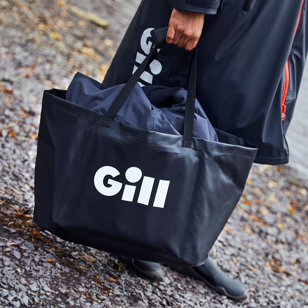 Gill Waterproof Changing Mat & Wet Bag, Portable, Folding - Ideal for for Surfers Kayakers, Rafters & Boaters (Black) - Image 2