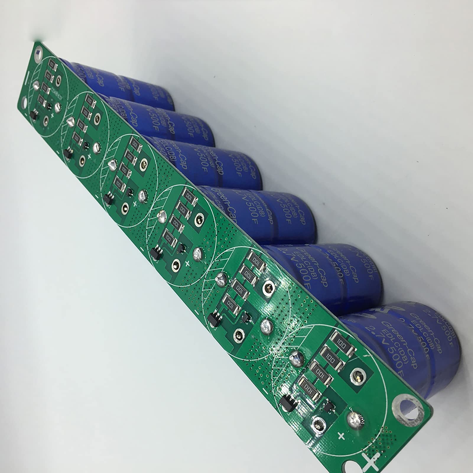 1 Set 16V 83F Super Farad Condensatore Con Componenti Della Scheda Di Protezione Per Dispositivi Elettronici Come Ram Tre Metri Intelligenti Azionamenti Motori Circuiti Di Clock