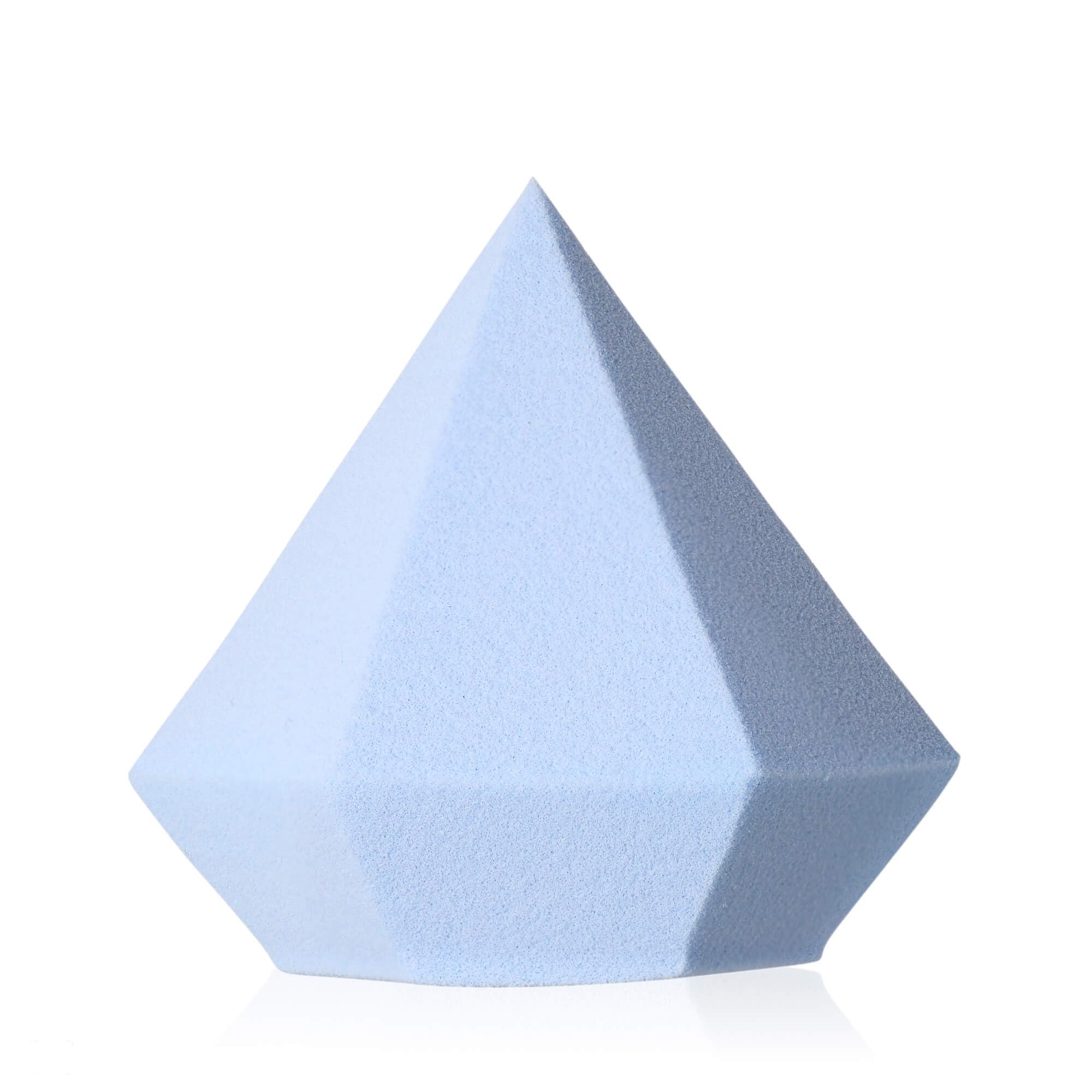 Lottie London x Harley Quinn Color Changing Blending sponge, Temperature-activated color-changing sponge to deliver seamless makeup application and blending