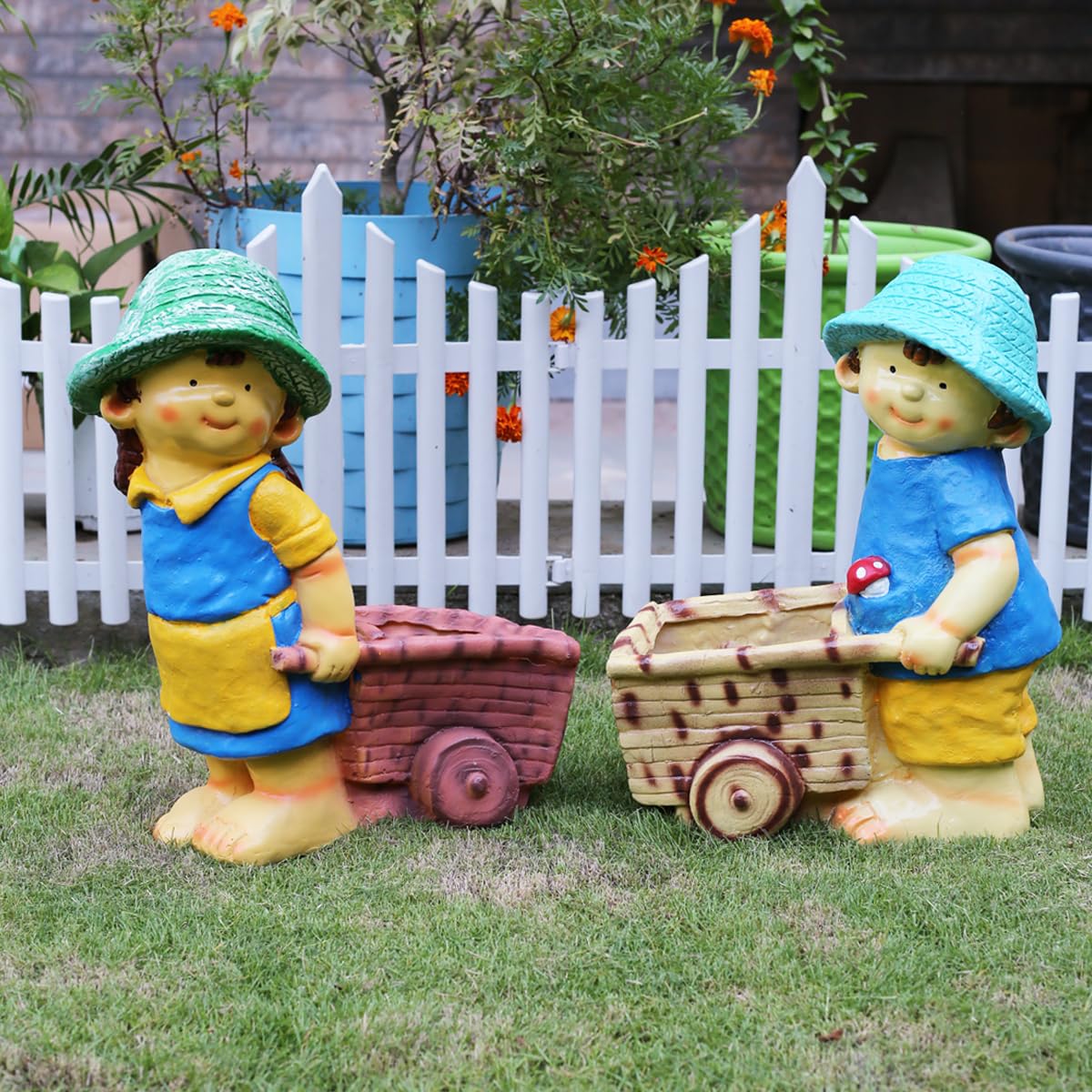 Wonderland Resin Boy & Girl Pushing Cart Planter Pot Container (Multicolour Set of 2) (B075KF166W) Amazon Price History, Amazon Price Tracker
