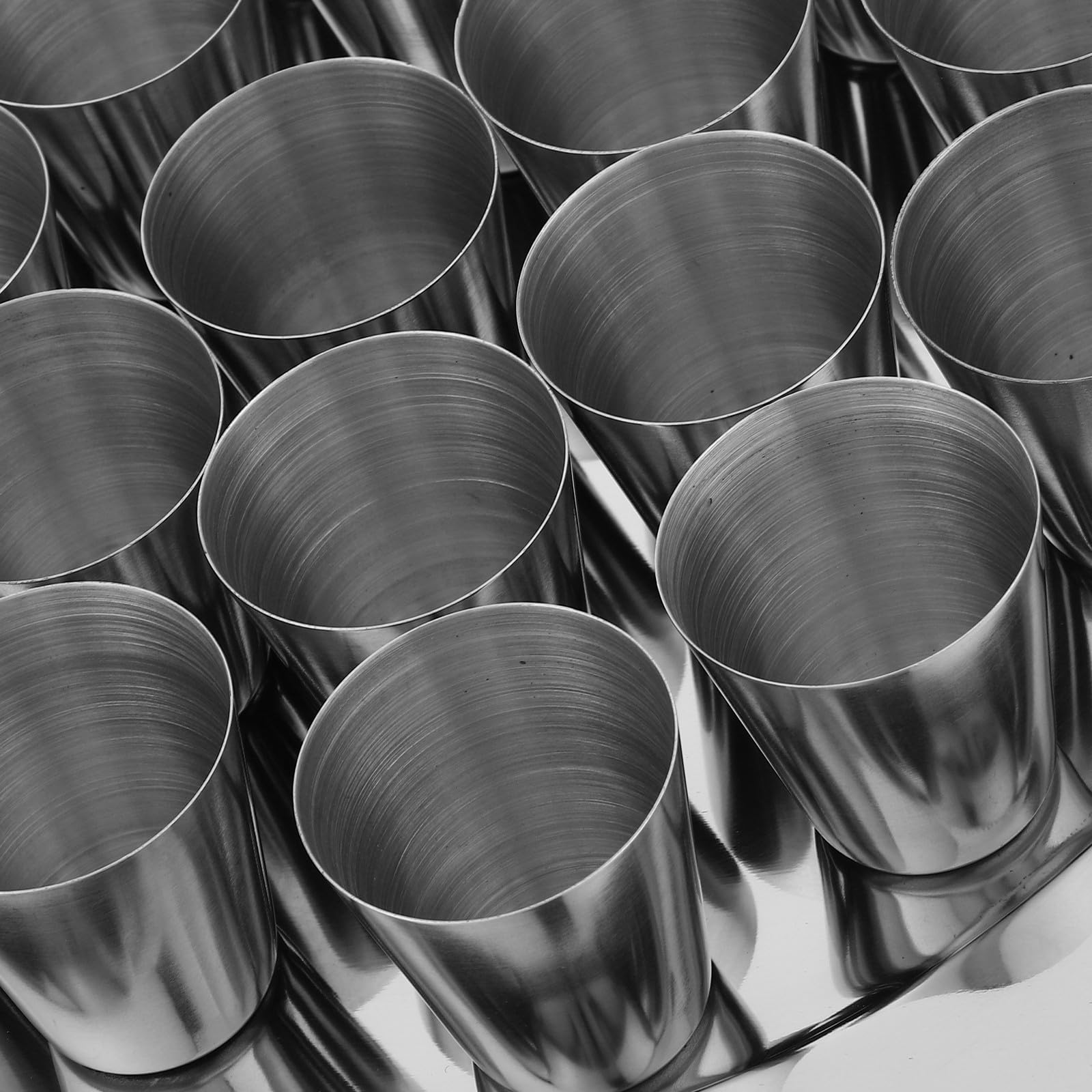 Set di Calici da Comunione in Acciaio Inossidabile Argento Impilabile per Forniture Ritualistiche e Servizi di Regolari