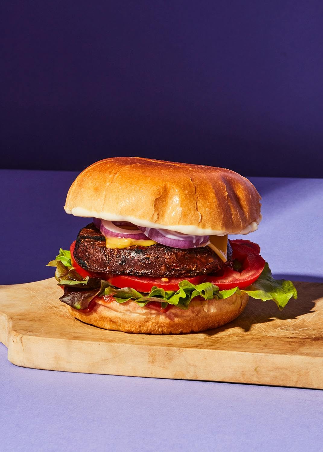KoRo Veganer Bio Burger Shiitake und Paprika 12 x 160 g Proteinreiche Fleischalternative