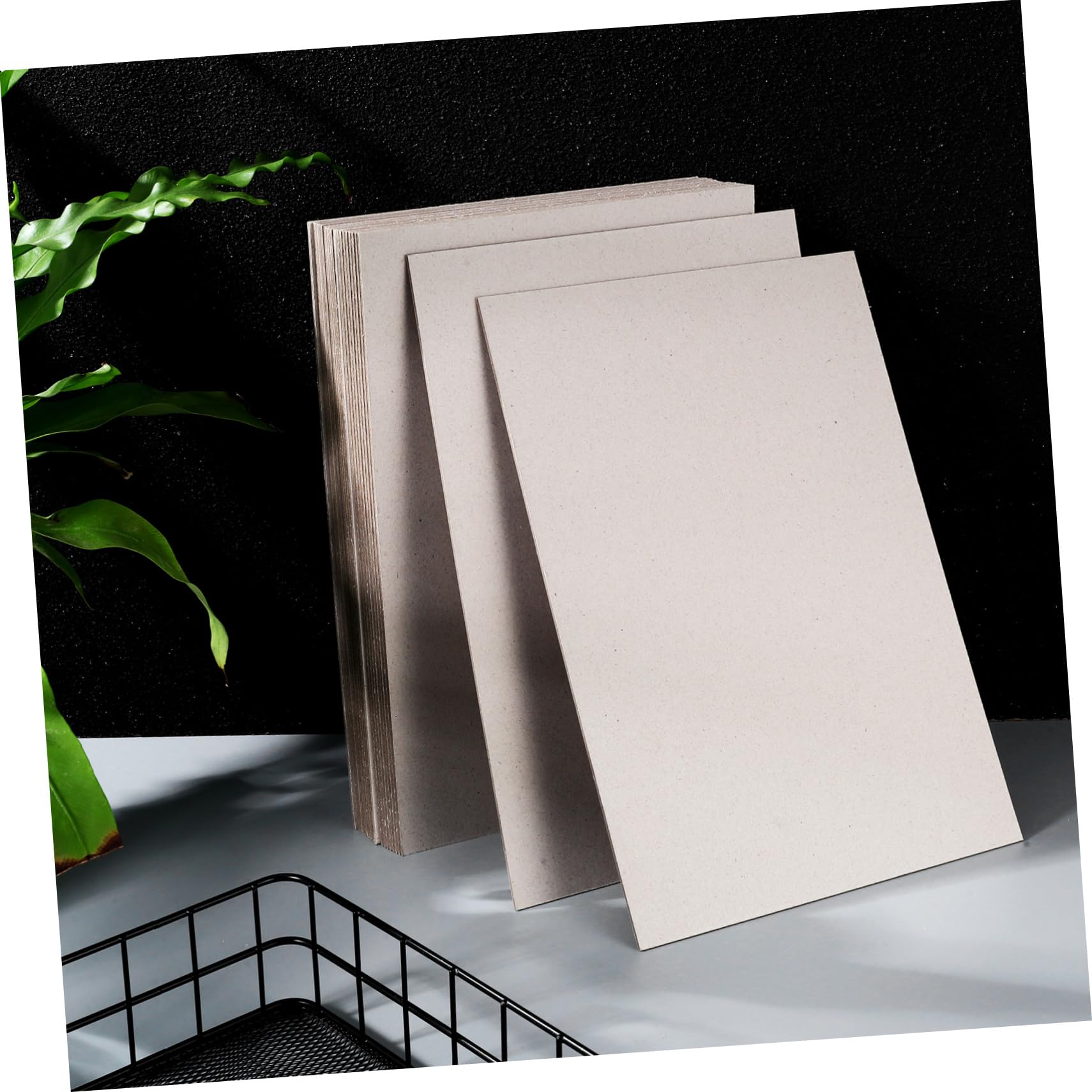Veemoon Graue Kartonmodelle 20 Blatt, Starke Pappe für Bastelprojekte | A4-format, Geeignet für Scrapbooking und Verpackungen, Widerstandsfähig und Vielseitig Nutzbar