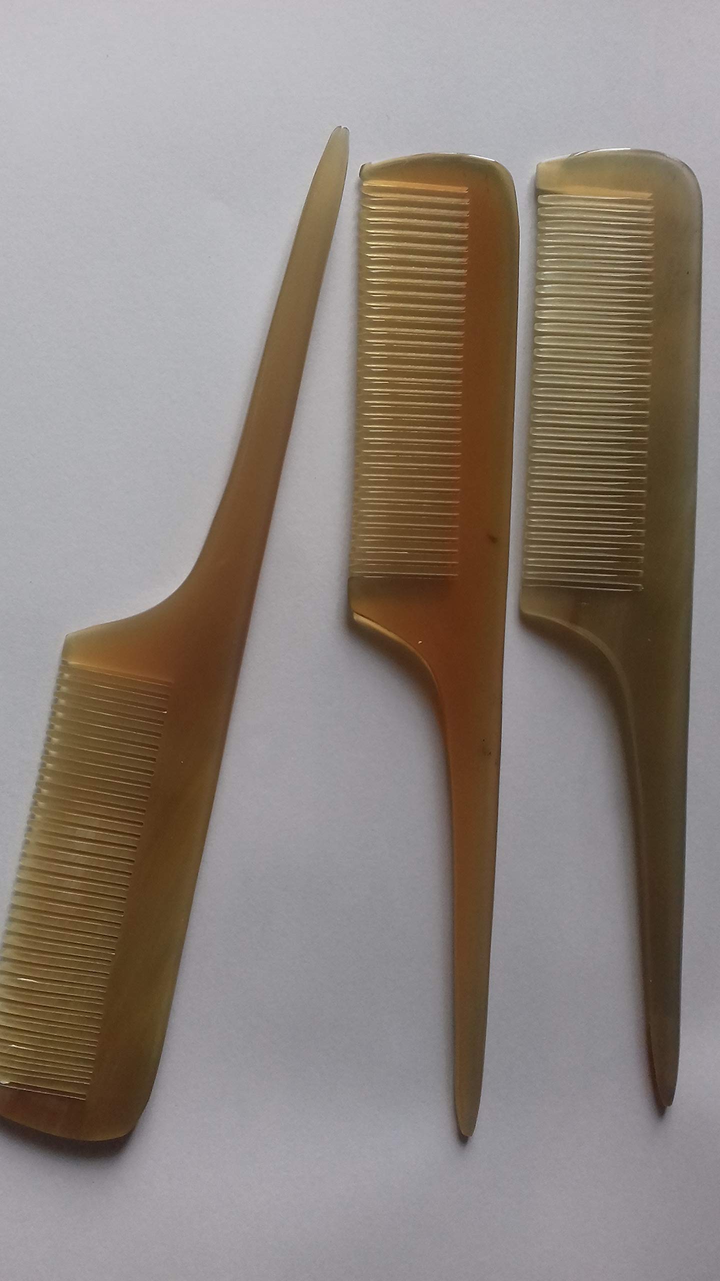 Peigne Queue de Rat en Corne Naturelle – 19 cm