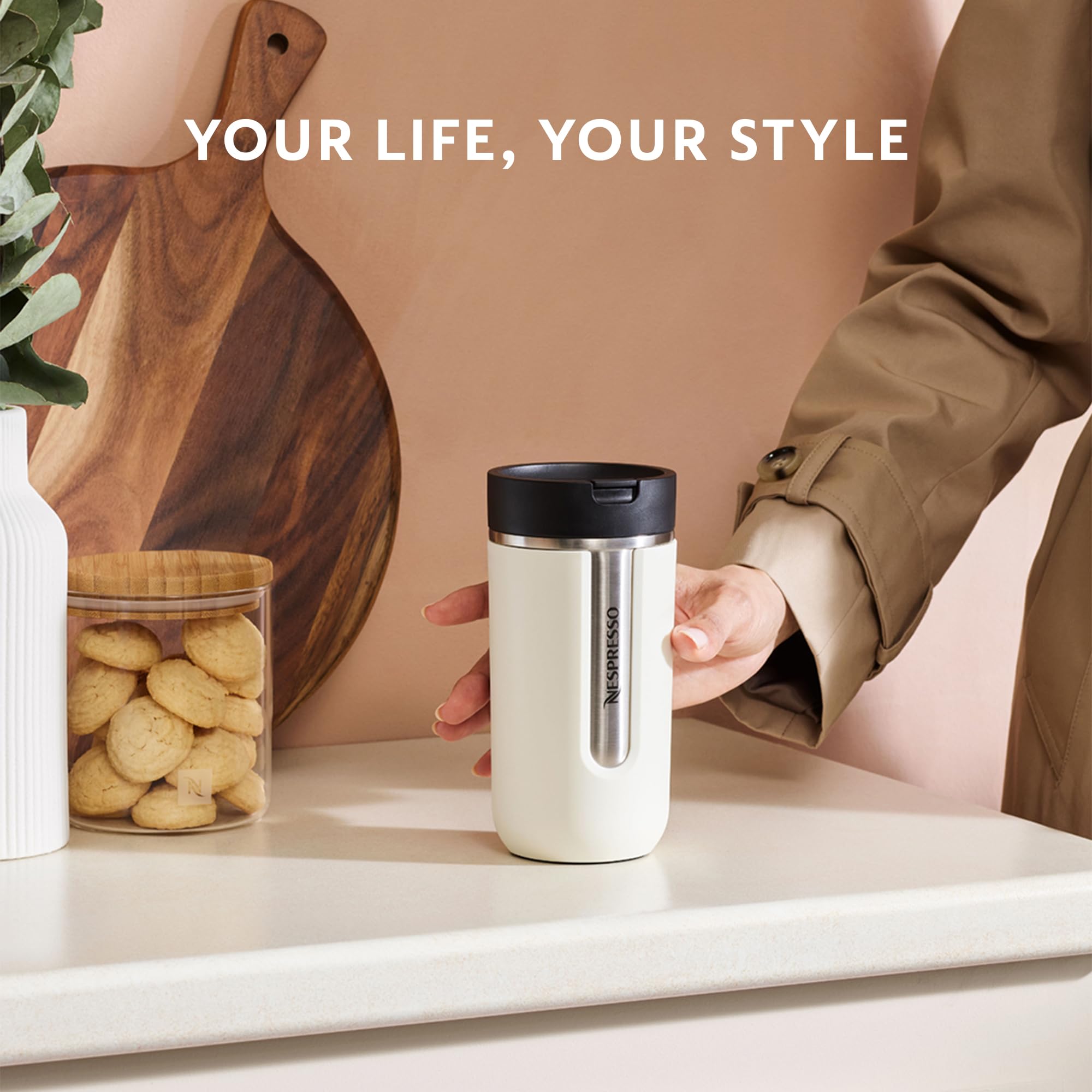 NESPRESSO Travel Mug Medium Vanilla Ice 400ml | Thermobecher Kalt & Warm für Kaffee, Tee, Matcha, etc. | Auslaufsicher, spülmaschinenfest | Kaffeebecher to go mit Deckel | Edelstahl Becher