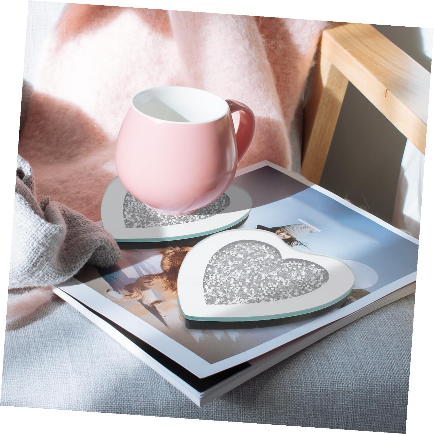 Gatuida 6 Piezas de Platillos de Vidrio en Forma de Corazón, Posavasos Resistentes al Calor y Rayaduras para Tazas de Té, Ideales para Hoteles y Bares