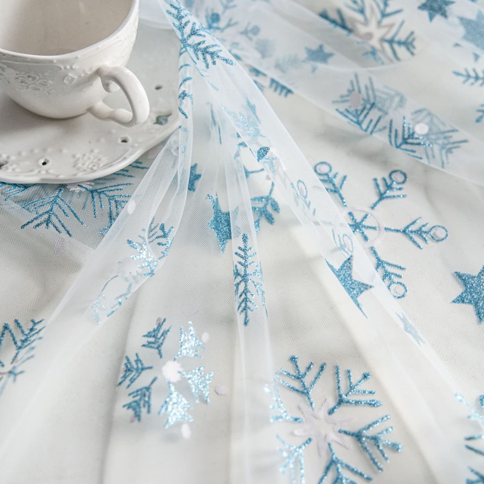 Amazon.com: Hsvanyr Rectangular Dresser Scarves Protectors Lace Embroidery  Flower Bedside Tablecloth Cover Towel for Kitchen Dinning Tabletop Outdoor  Picnic,51x71inch : Home & Kitchen