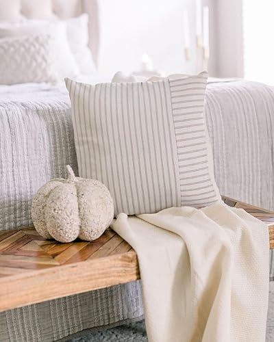 Miniatura 3 de Fundas de almohada de retazos caqui y beige de 20 x 20 pulgadas, paquete de 2 fundas de almohada decorativas de lino a rayas para sofá, silla,