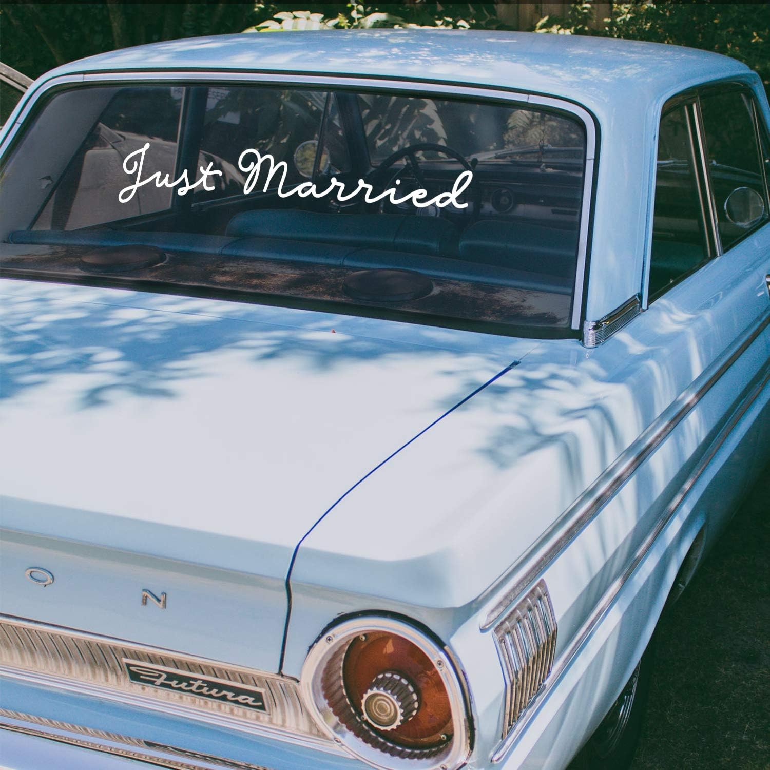 Vinyl Wall Art Decal - Just Married - 4 x 25 - Cursive Couples Wedding Reception Home Car Windshield Sticker - Marriage Wedlock Family Love Gifts Window Mirror Decor