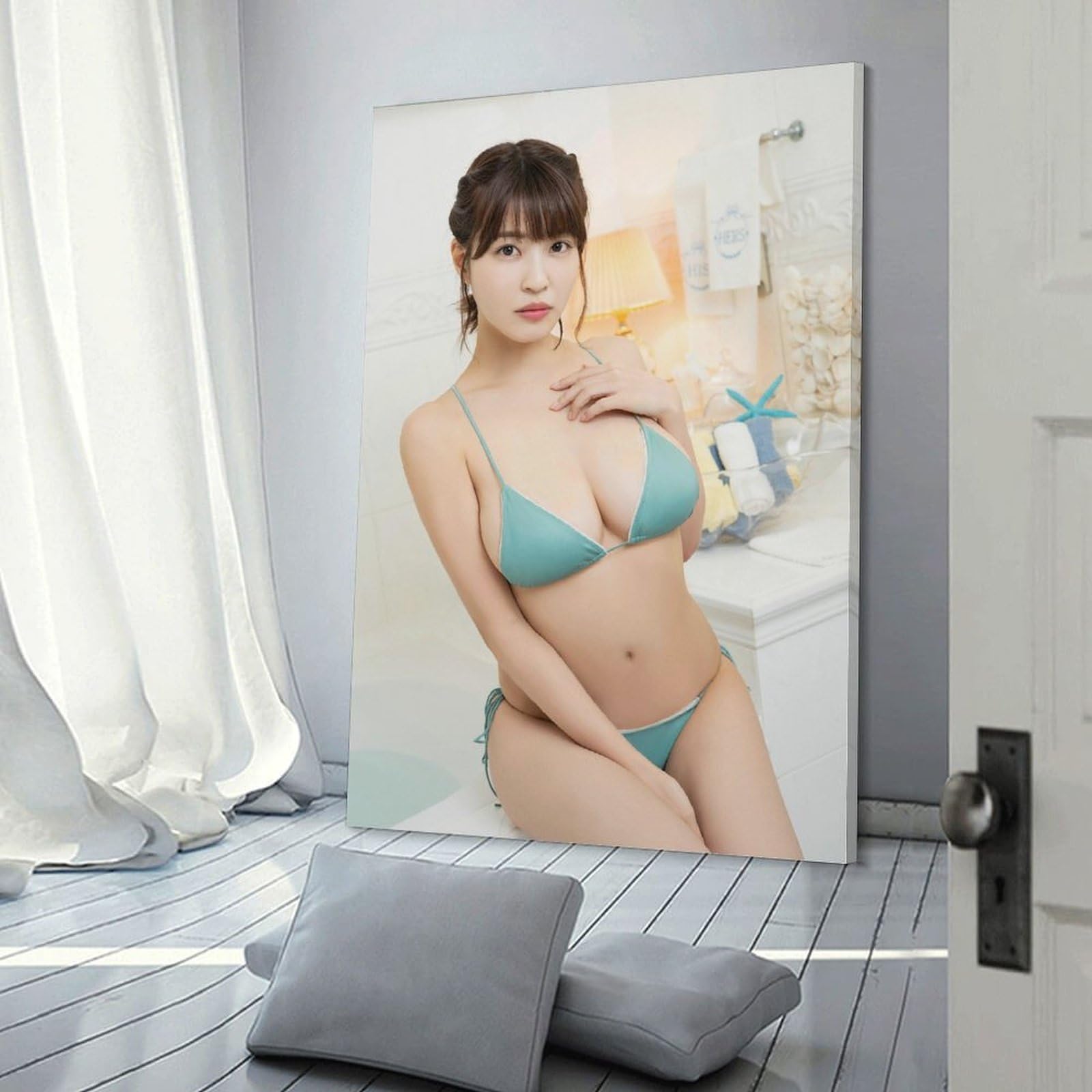 Amazon.co.jp: 岸明日香写真水着ビキニ壁飾りセクシー (1) アート