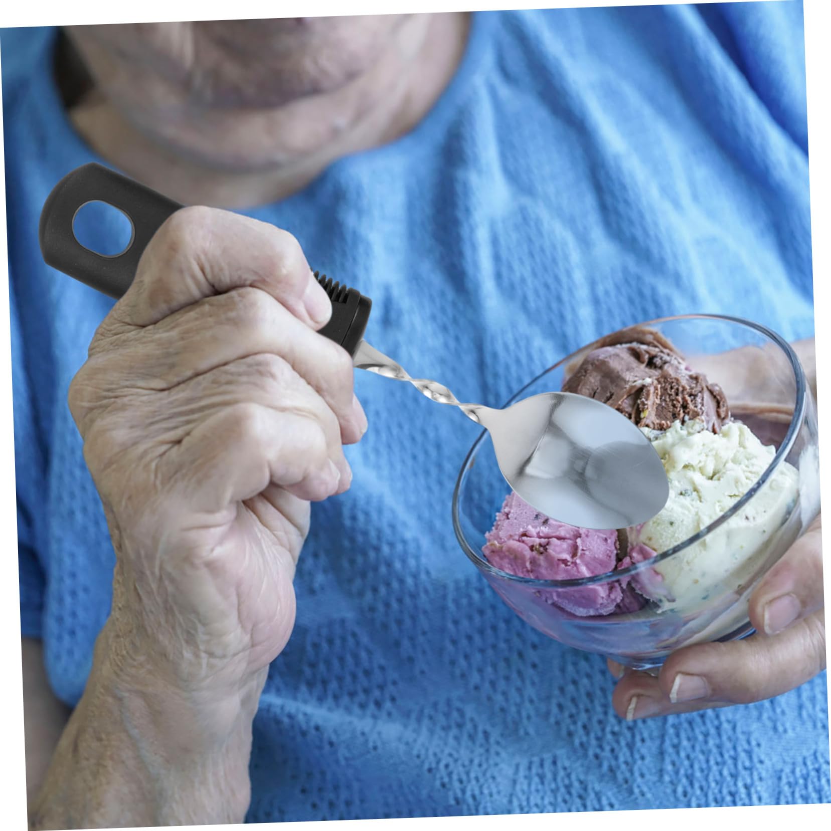 MUCKLILY Elderly Utensils Set 4pc Bendable Utensils Non-slip Handles for Seniors Disabled Easy to Use for Elderly Tableware