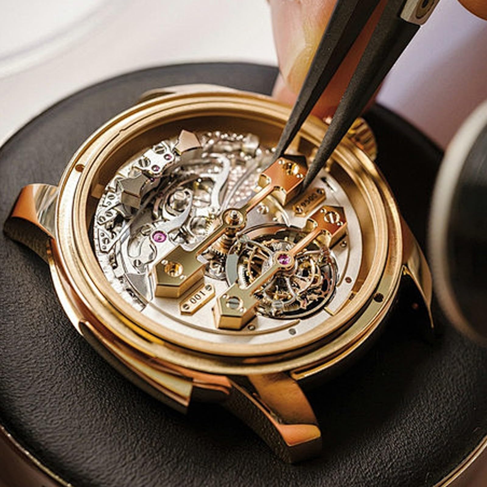 Presseur d'aiguilles de montre à 4 broches haute précision en alliage d'aluminium pour horlogers mécaniques lisses avec buse en métal Outil de montre en alliage d'aluminium de haute précision