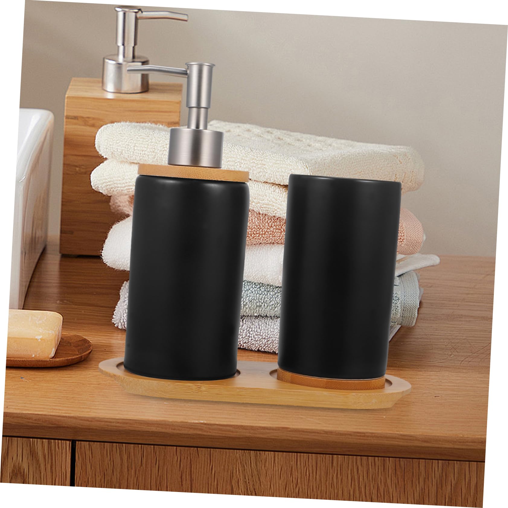1 Satz Schwarzes Keramik Badezimmer Accessoire Satz mit Bambus | Zahnbürstenhalter und Seifenspender, Becher ca 350ml, Flasche ca 430ml, Schlichtes Klassisches Design